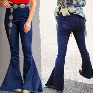 Mid Wash Pull-On Bell Bottom Flare Jeans | Stretch Boutique Denim | NWT